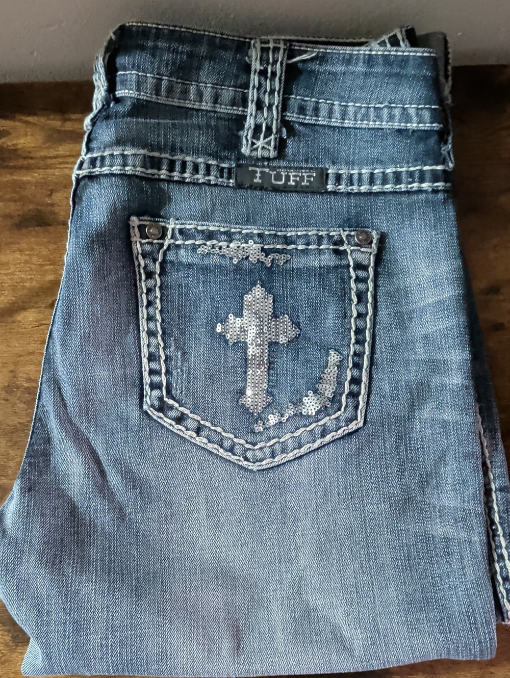 Women's Blue Embellished Cross Back Pocket Jeans Cowgirl Tuff Capri